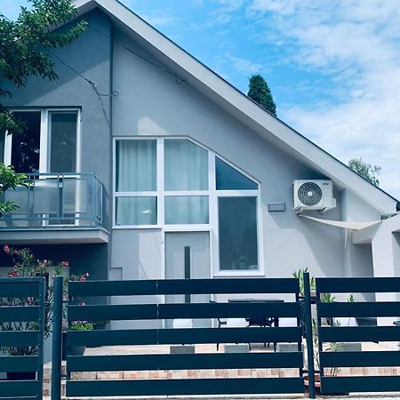 Cornflower Apartment Hajdúszoboszló Εξωτερικό φωτογραφία